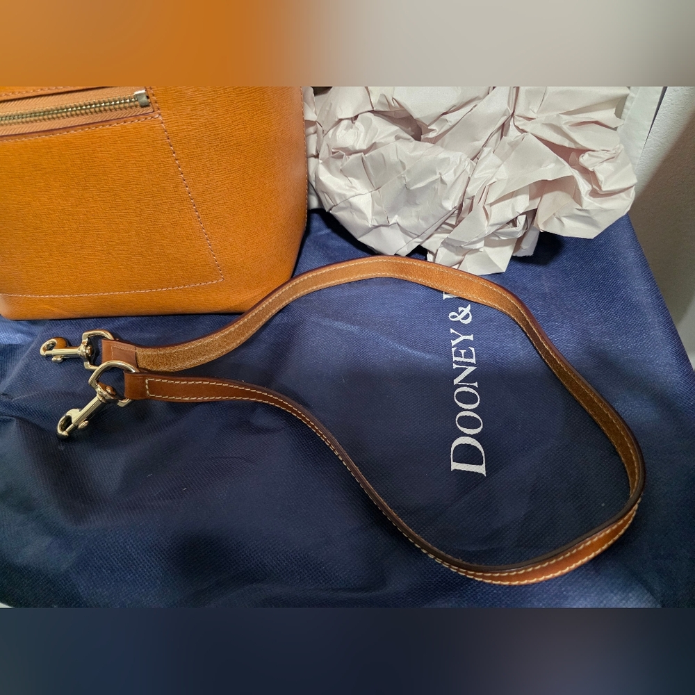 Dooney & Bourke Saffiano Brinley Bag - Picture 3 of 13